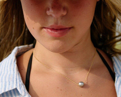 Floating Pearl Necklace