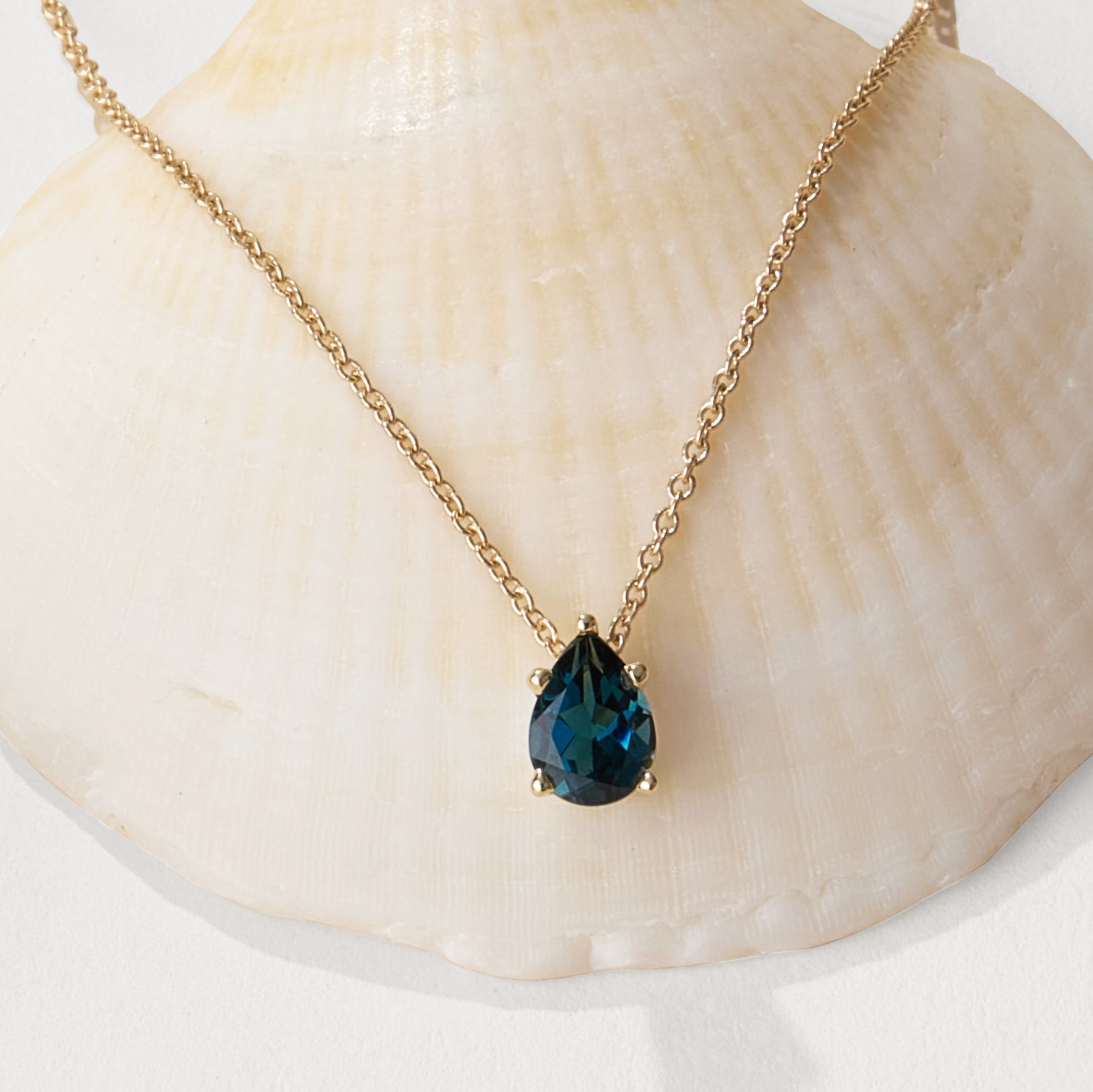 Blue Topaz Solid Gold Necklace 