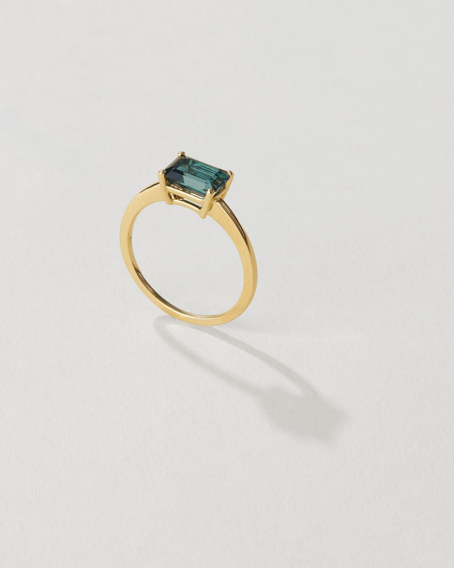 Pleasant Bay Blue Topaz Ring